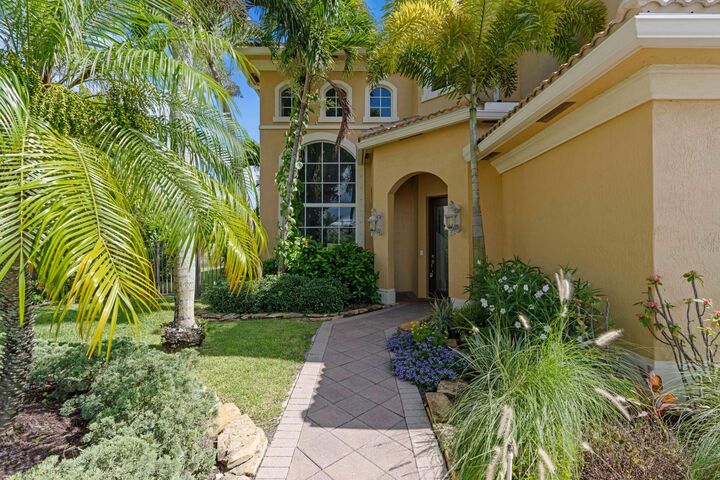 Property Photo: 2643 Arbor Lane FL 33411
