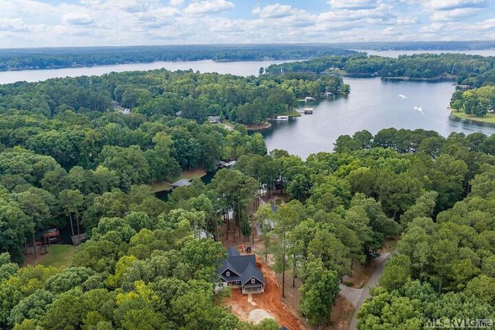 Property Photo:  265 Northern Cove Dr  NC 27850 
