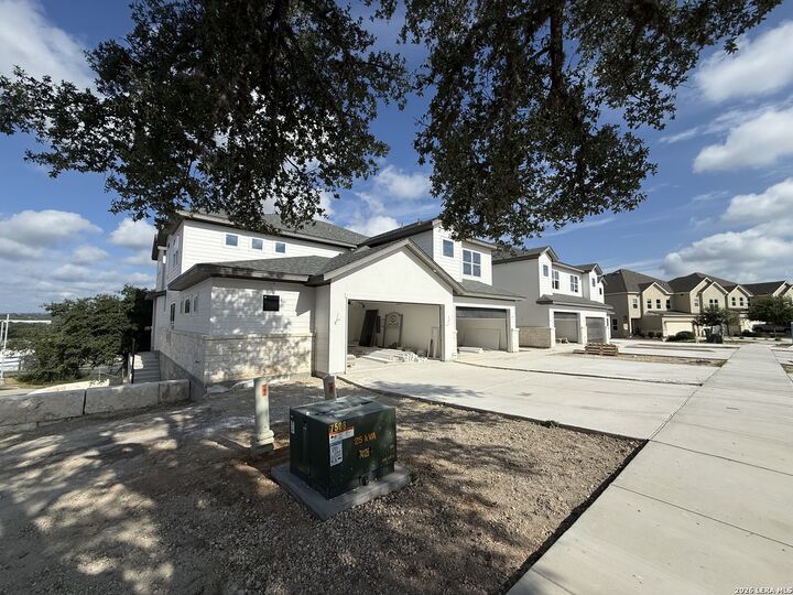 Property Photo:  102 Magnolia Cir  TX 78006 