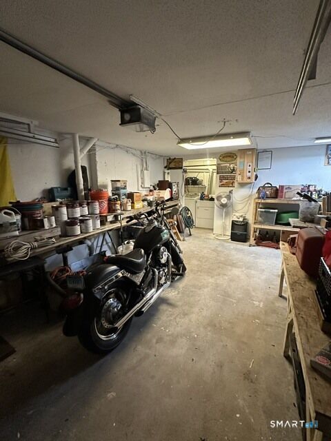 Property Photo:  489 King Street  CT 06010 