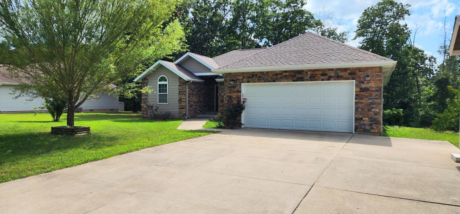 Property Photo:  231 Craig Street  MO 65737 
