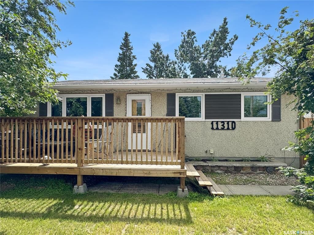 Property Photo: 11310 Asquith Avenue SK S9A 2N8