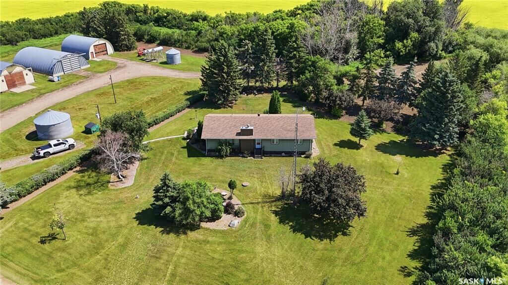 Property Photo: Rural Address SK S0K 3C0