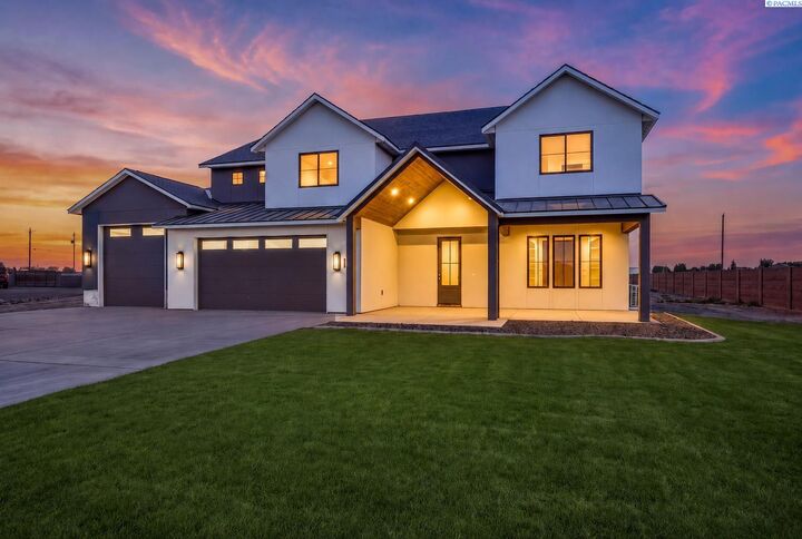 Property Photo:  1 Lily Lane  WA 99301 