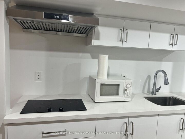 Photo de la propriété: 357 Taylor Mills Drive N Ll ON L4C 2T8