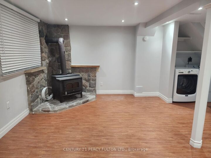 Photo de la propriété: 38 Palmer Drive ON L1S 5T9