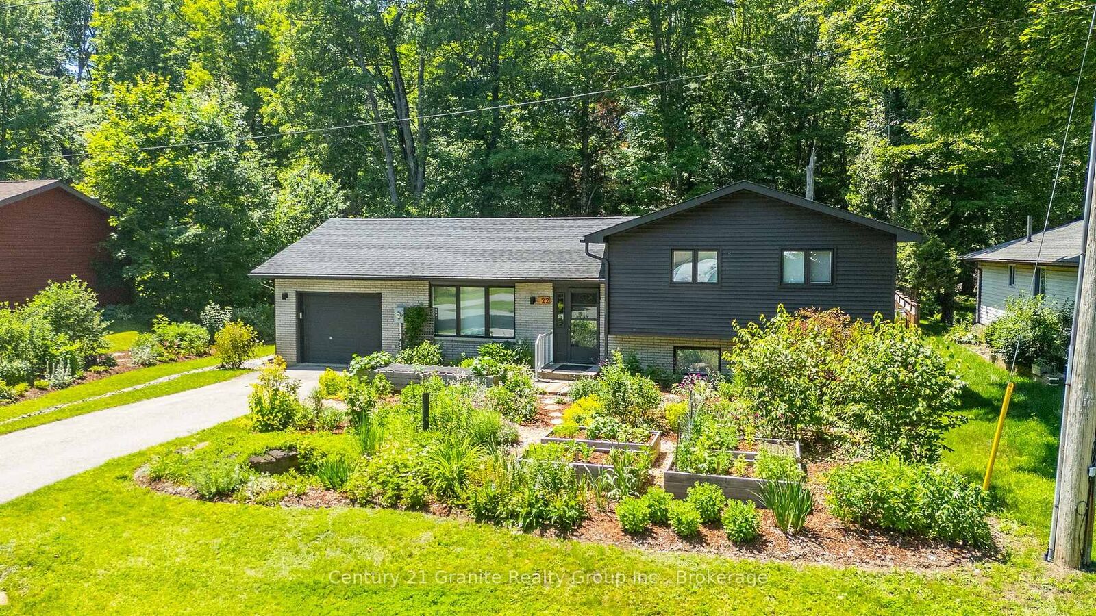 Property Photo:  22 Highland Gate Boulevard  ON K0M 2K0 