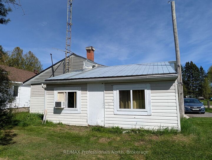 Property Photo:  61 Riverside Avenue  ON P0A 1X0 