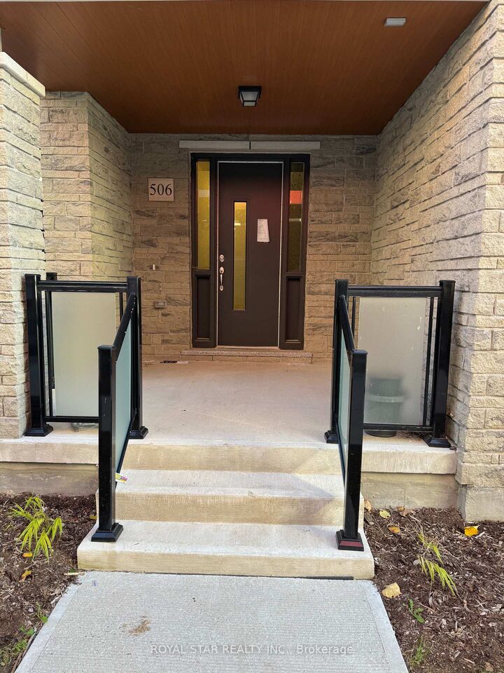 Property Photo: 1034 Reflection Place 506 ON L1X 0L1