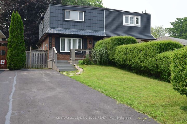 1128 Valley Court N — photo 1