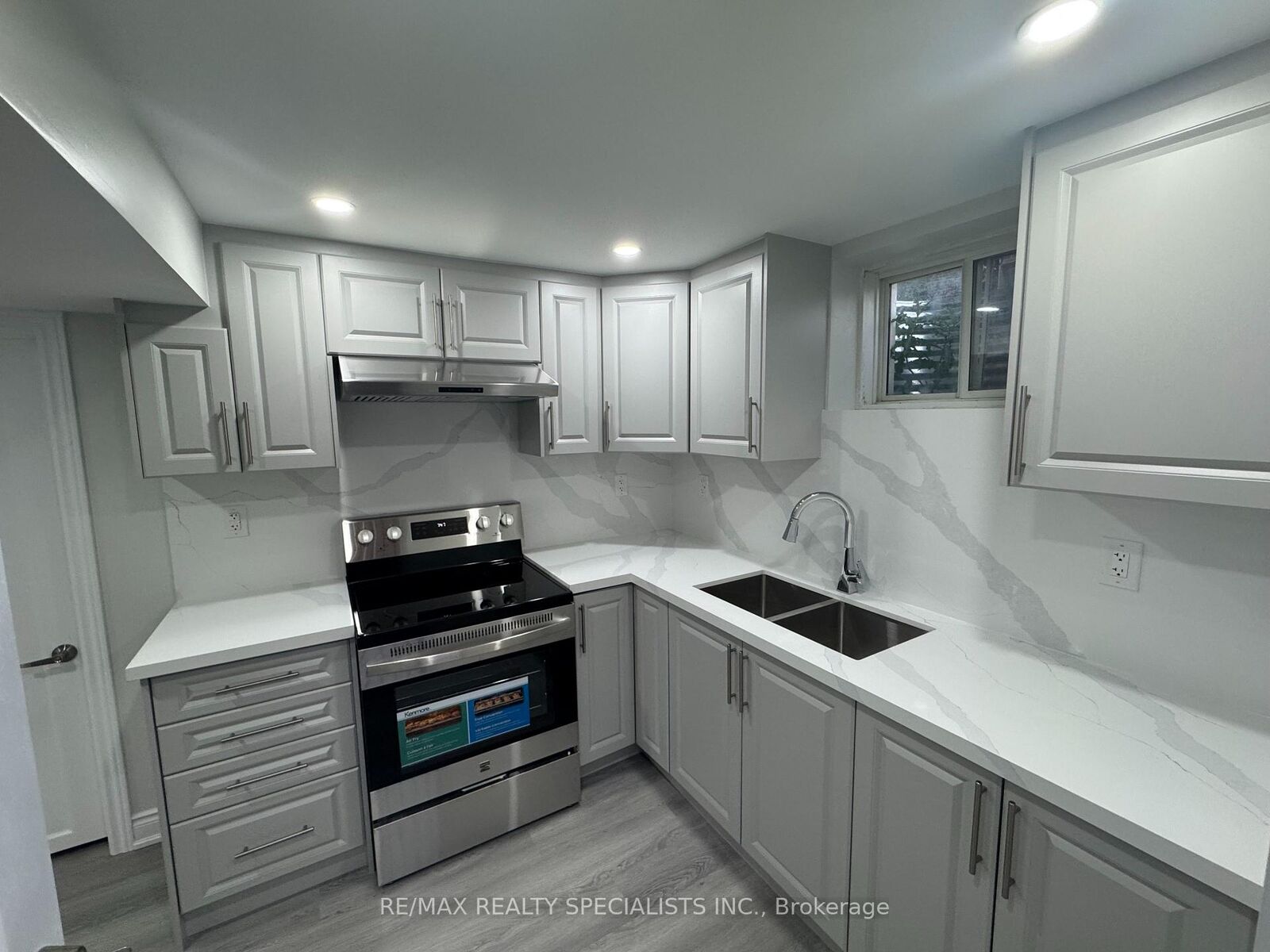 Property Photo: 20 Elderberry Street (Basement) ON L7C 4N8