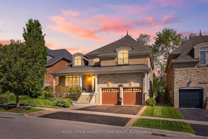298 Eaton Street — photo 1