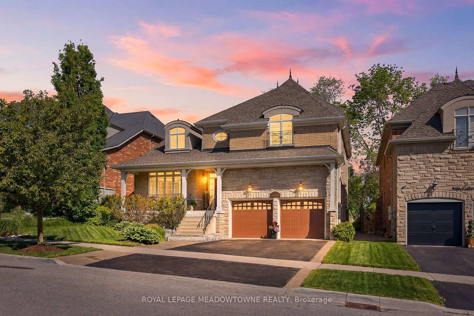 Property Photo: 298 Eaton Street ON L7G 6N7