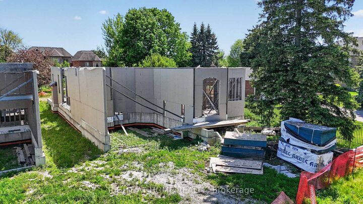 Property Photo: 21 Long Hill Drive ON L4E 3M5