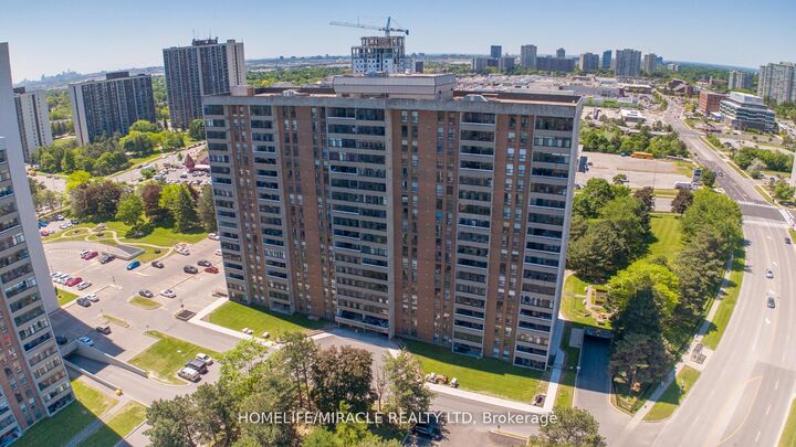 15 Kensington Road 907 — photo 1