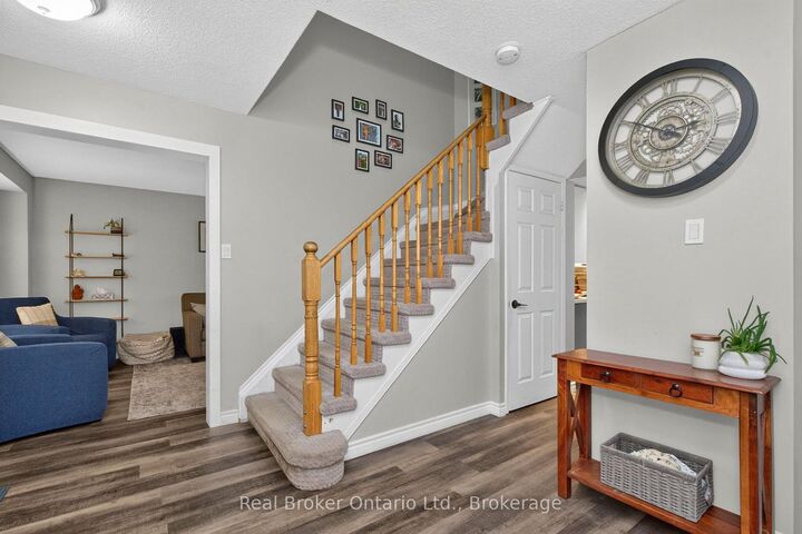 Property Photo: 163 Woodland Drive ON L4R 4C9