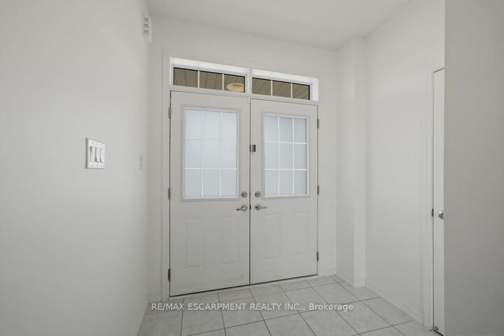 Property Photo: 10 Cooke Avenue ON N3T 0S2