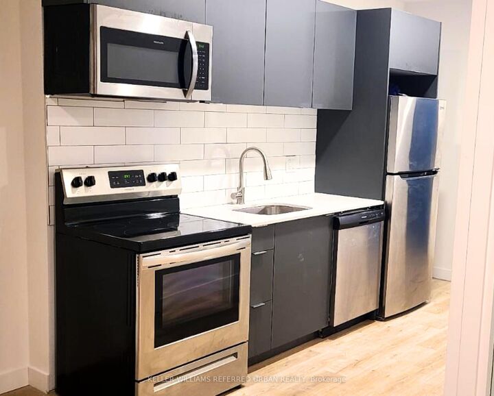 Property Photo: 325 University Avenue W 417 ON K9A 3S9