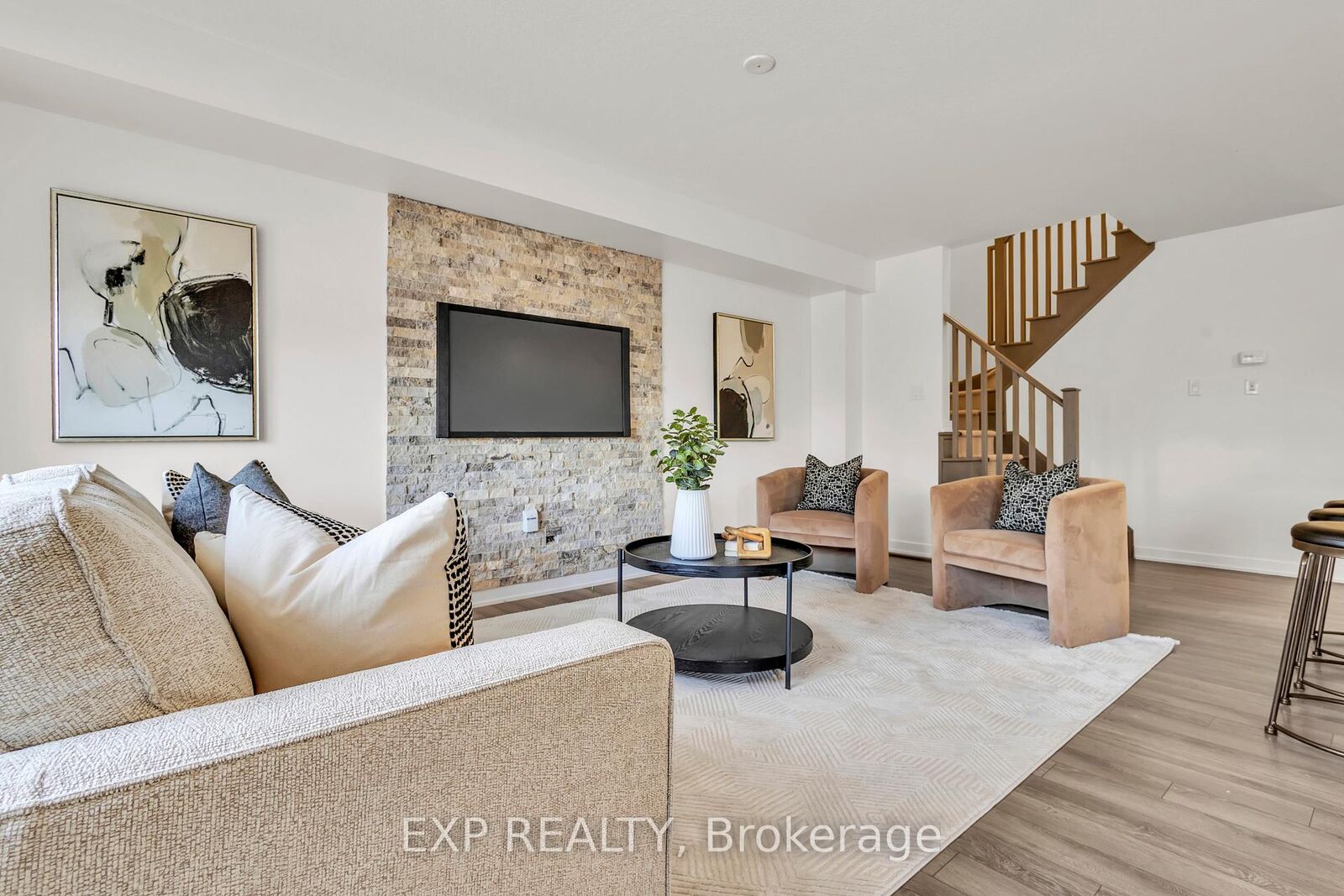 Property Photo: 6 Sherway Street ON L8J 0J4
