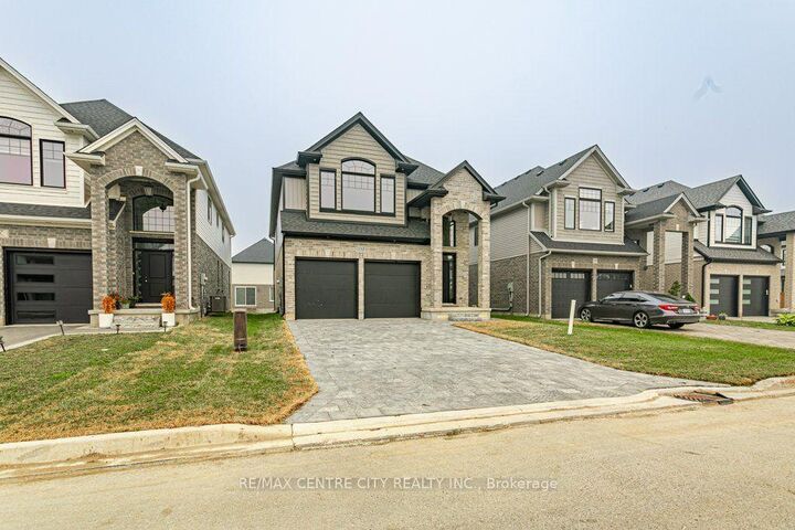 Property Photo: 1761 Finley Crescent ON N6G 0B4