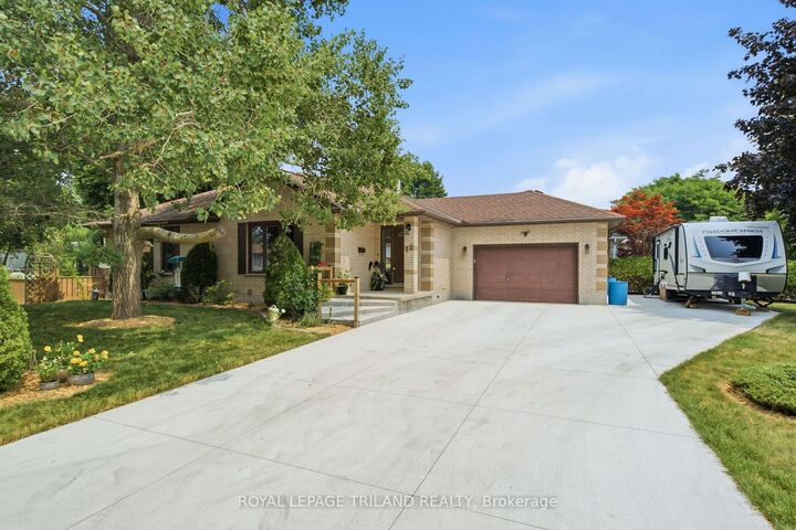 Property Photo: 12 Shepherd Avenue ON N5V 4S3