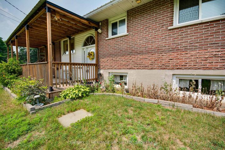 Property Photo: 4309 Maple Drive ON K0H 2W0