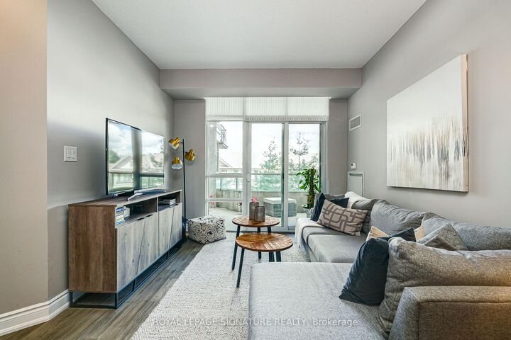 20 Bloorview Place 316 — photo 1