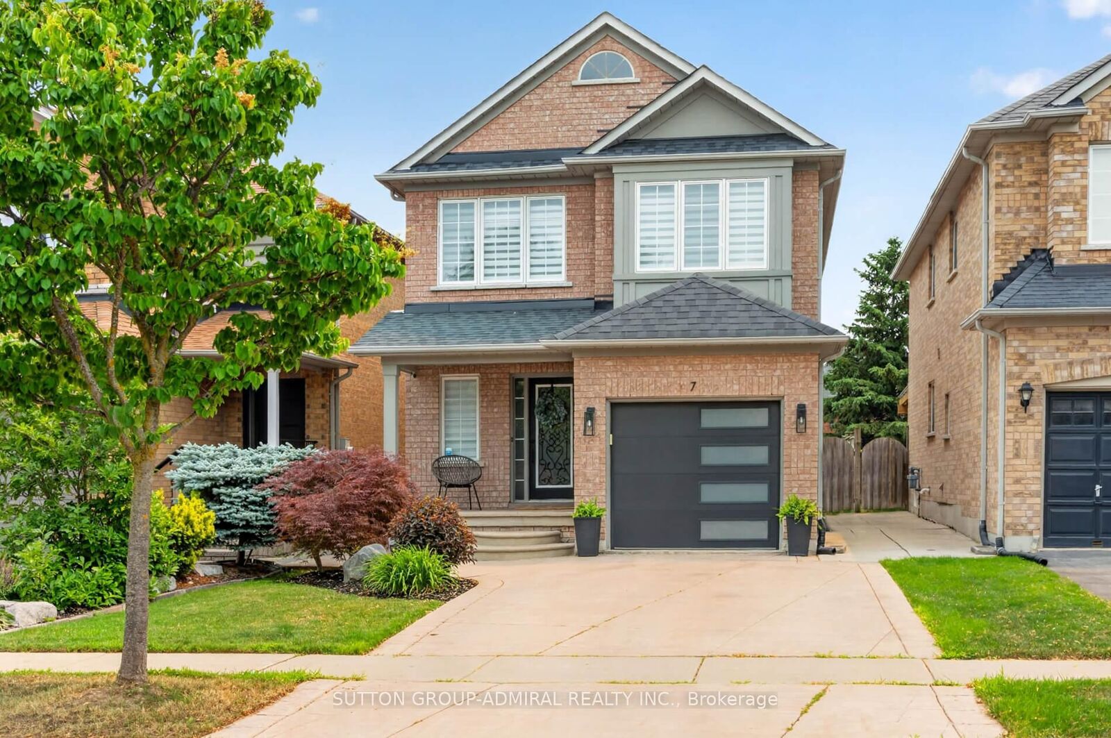 Property Photo: 7 Emily Carr Crescent ON L7E 2L1