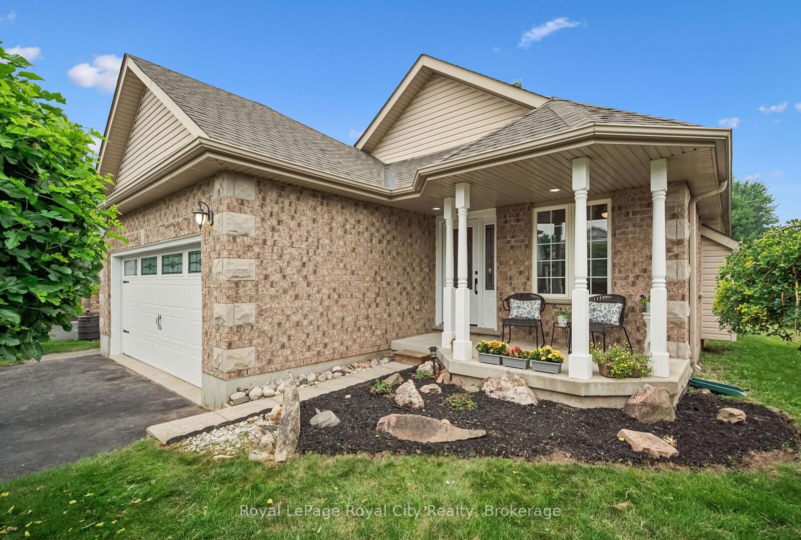 Photo de la propriété: 3 Marigold Drive ON N1C 1G7