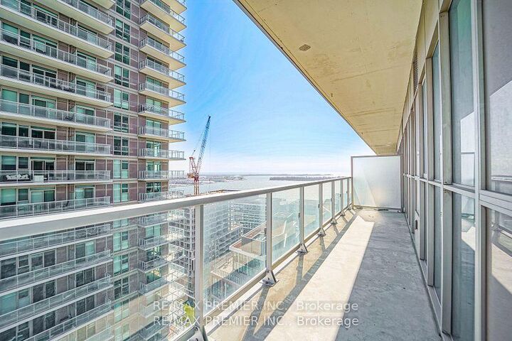 Property Photo: 15 Lower Jarvis Street Unit # 2212, ON M5E 1R7