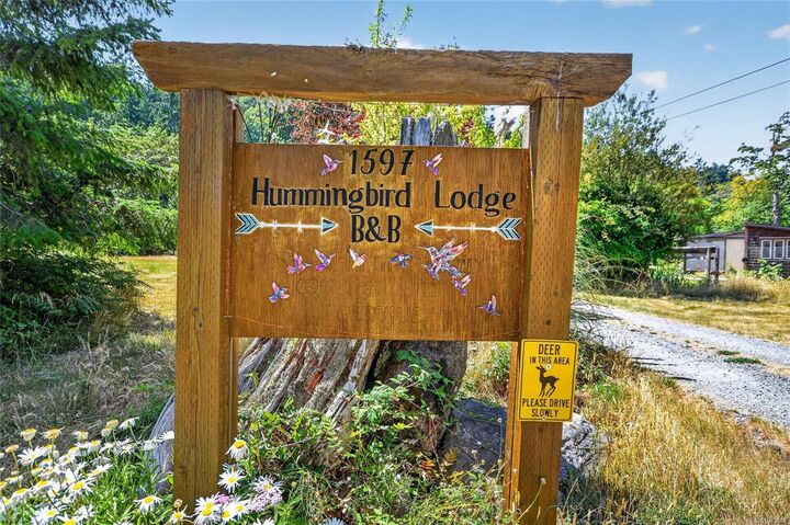 Property Photo: 1597 Starbuck Lane BC V0R 1X5