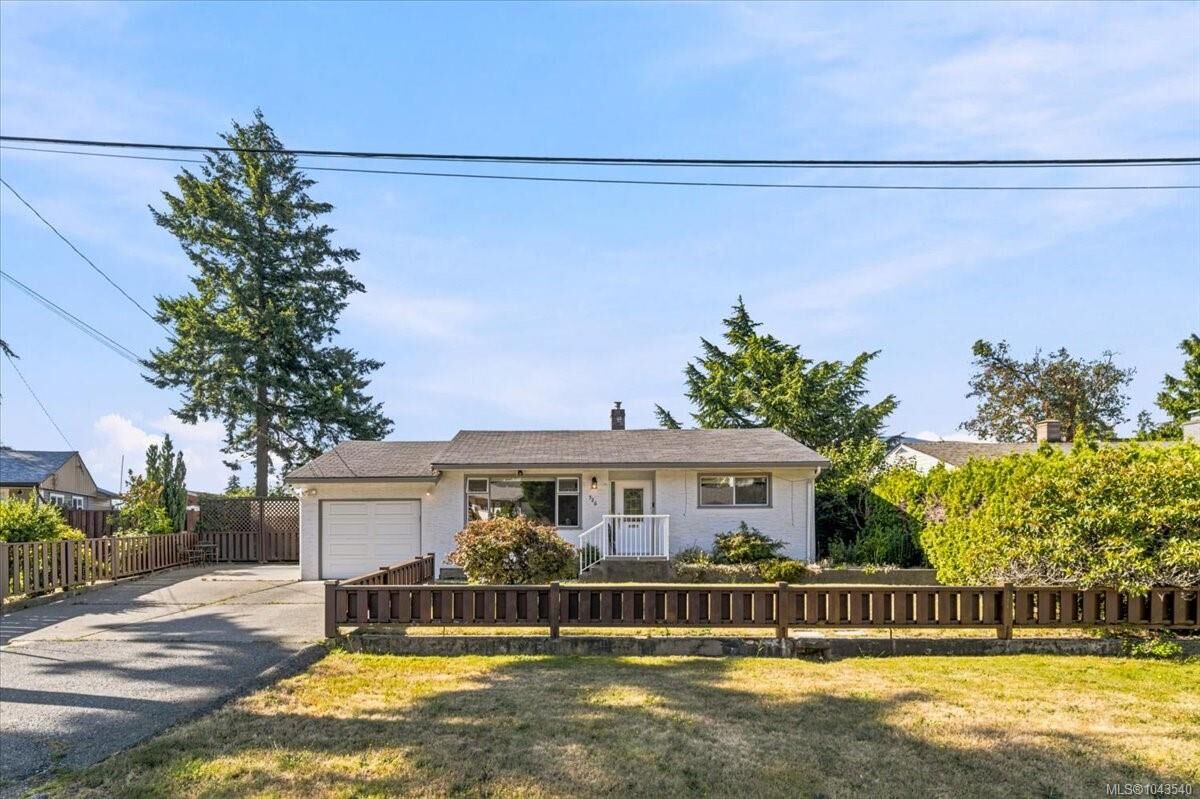 Property Photo:  526 Ruby Cres  BC V9T 2P8 