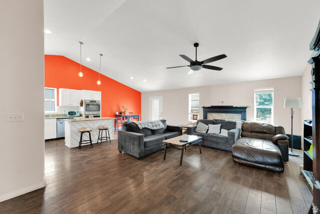 Property Photo: 6187 W Dinsmore Way S UT 84081