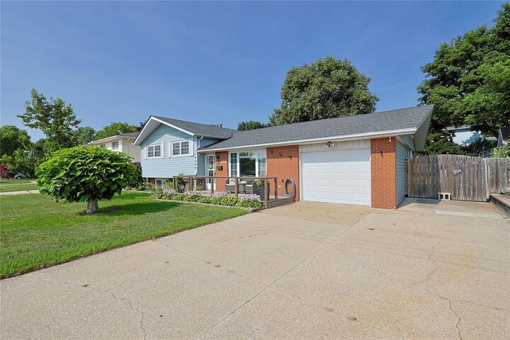 Property Photo: 1309 Indian Road ON N7V 4C6