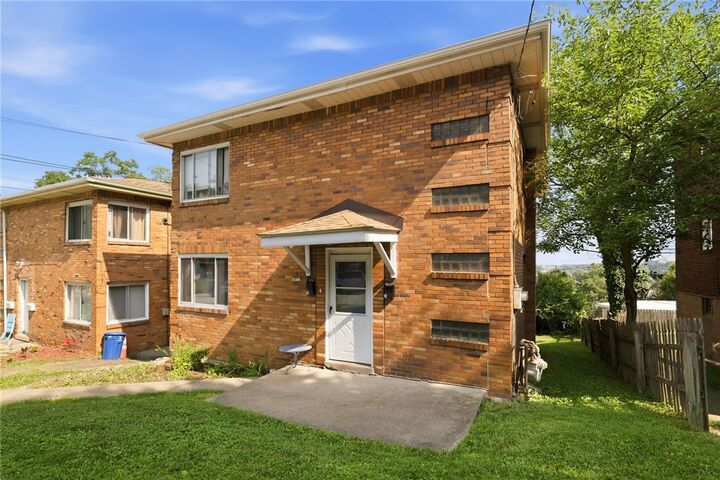 Property Photo: 6557 Rosemoor St PA 15217