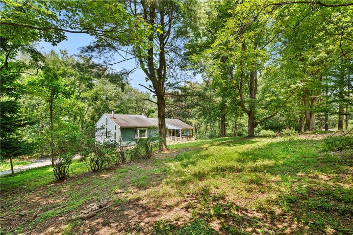 Property Photo: 237 Leslie Rd PA 16059