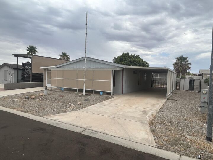 Property Photo: 5064 E 33 Ln AZ 85365