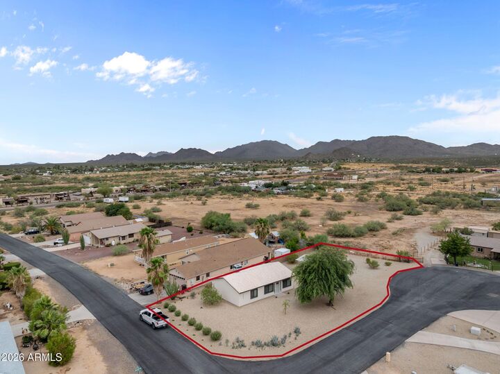 Property Photo:  27060 S Bennett Way  AZ 85332 