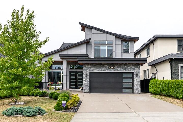 10865 156A Street — photo 1