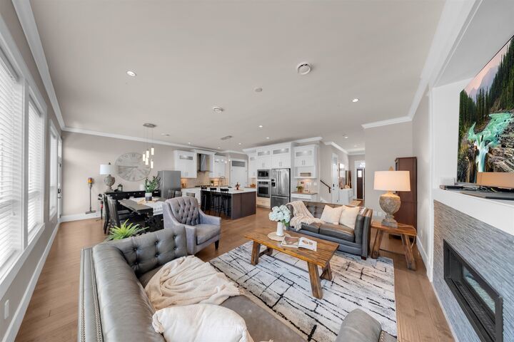 Property Photo: 20966 80B Avenue BC V2Y 0R2