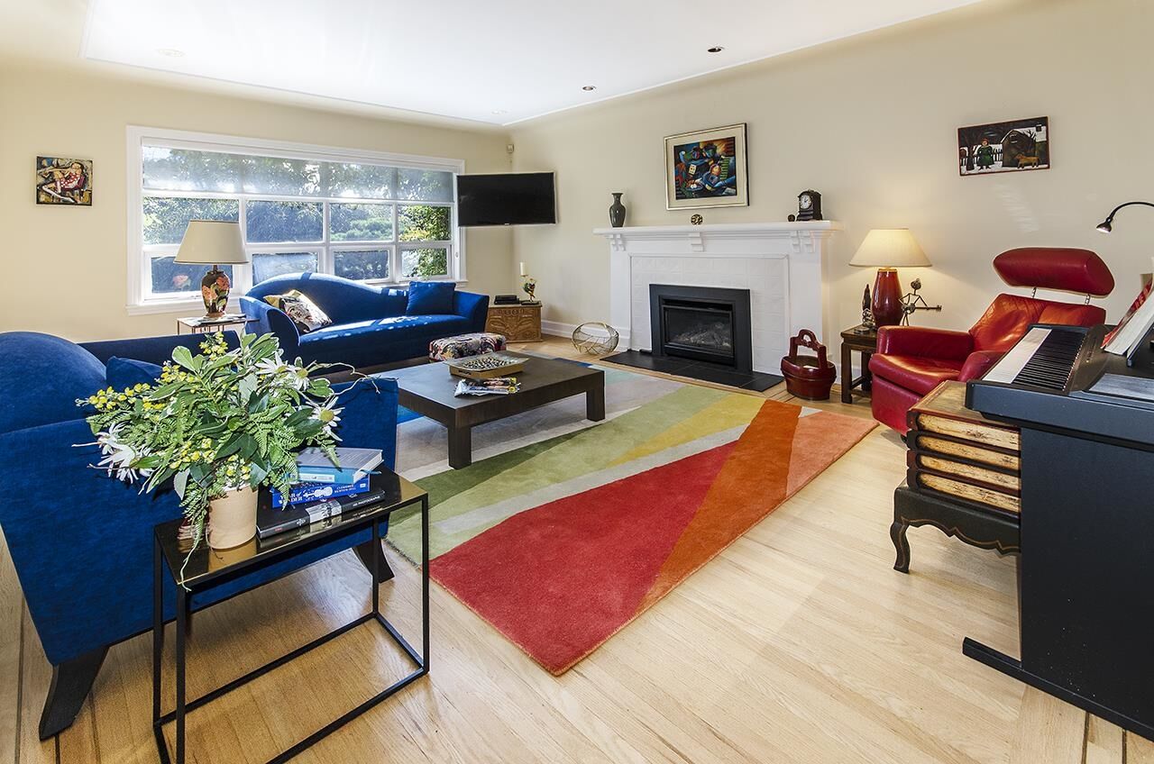 Property Photo:  1915 W 43rd Avenue  BC V6M 2C7 