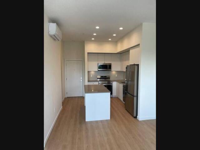 Property Photo:  14778 106 Avenue 617  BC V3R 5Y1 