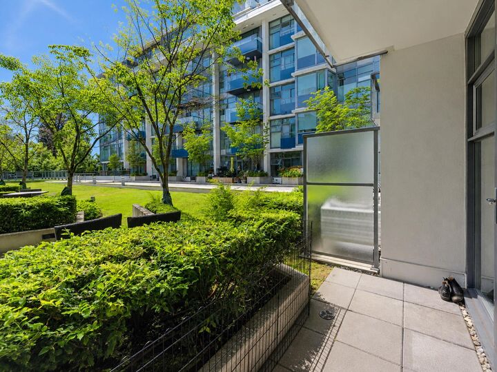 Property Photo: 1777 W 7th Avenue 131 BC V6J 0E5