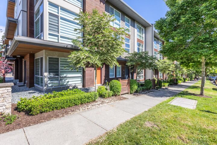 2228 162 Street 111 — photo 1