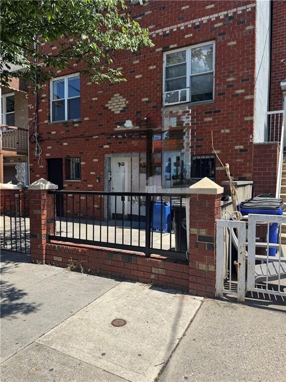 Property Photo: 21 Bay 14th Street NY 11214