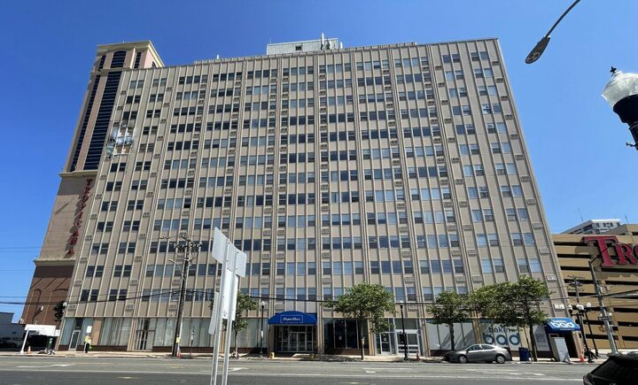 Property Photo: 2834 Atlantic Avenue 814 NJ 08401
