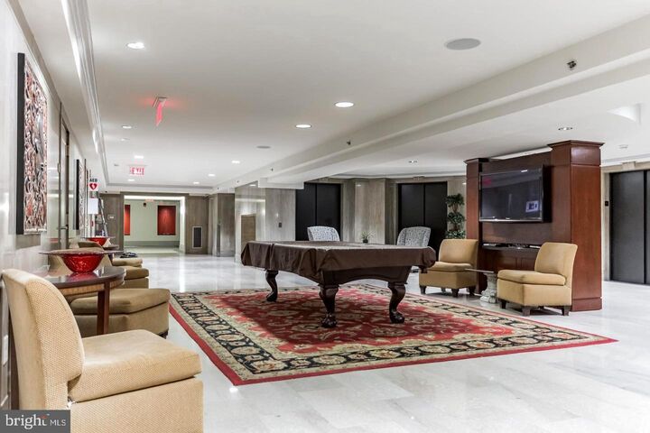 Property Photo: 1600 Arch Street 18 1905 PA 19103