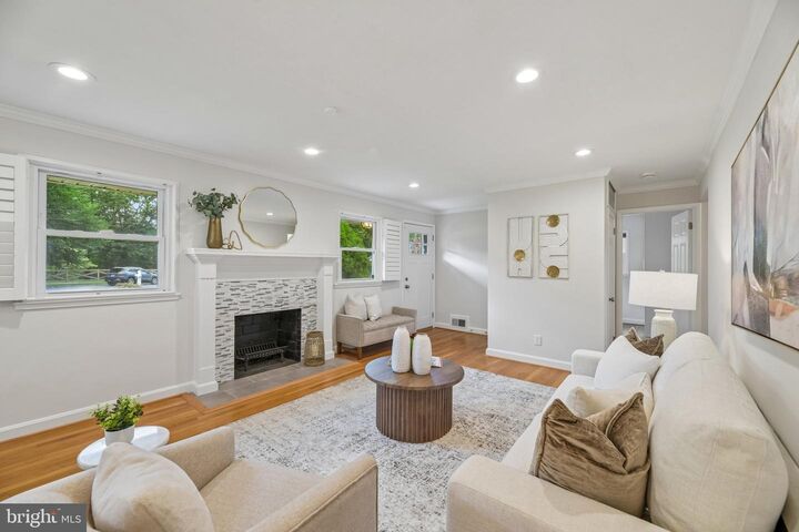 Property Photo:  1111 Archer Court  VA 22312 