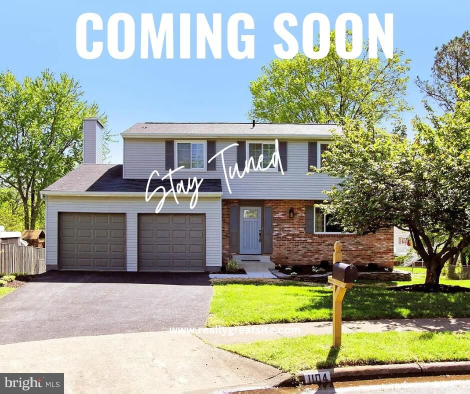 Property Photo: 1104 Clarke Street VA 20170