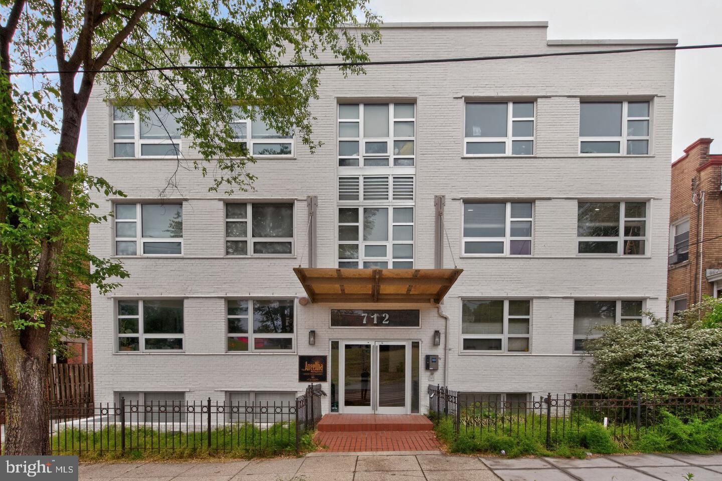 Property Photo: 712 Marietta Place NW 204 DC 20011